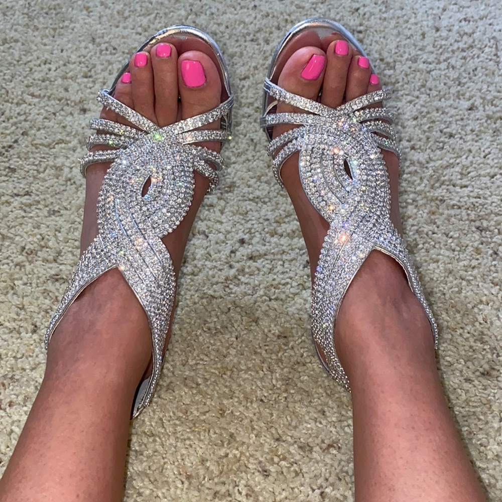 Diamond heels size 7.5 brand new never worn very comfy heel
